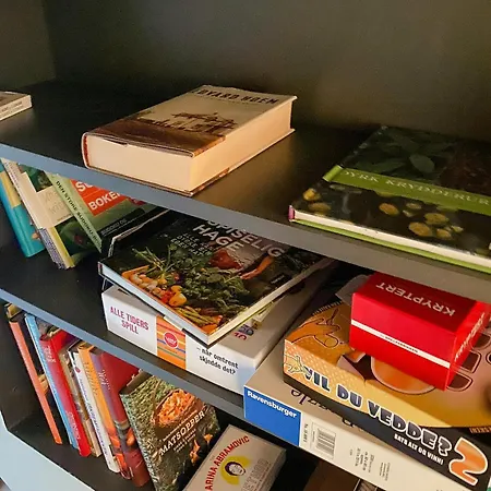 Дом отдыха Unique With War Bunker In